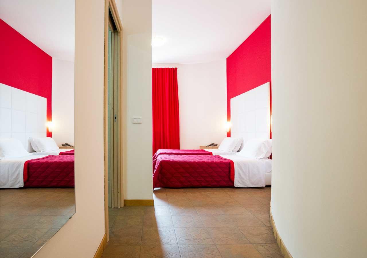 Hotel Relais Del Lago Марта Екстер'єр фото